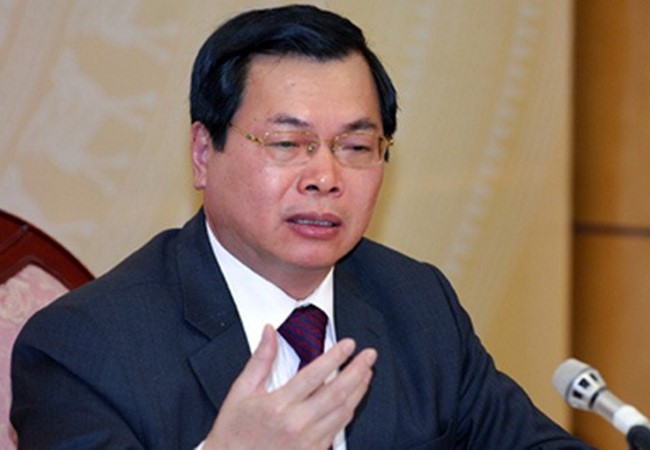 Ủy ban Kiểm tra Trung ương đề nghị cảnh cáo cựu Bộ trưởng Vũ Huy Hoàng Cựu Bộ trưởng Bộ Công thương Vũ Huy Hoàng.
