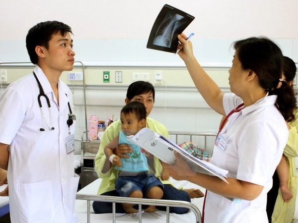 Hợp tác kỹ thuật chẩn đoán và điều trị viêm phổi Ảnh minh họa