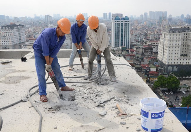 Phải có phương án phá dỡ 8B Lê Trực, đơn vị thi công mới triển khai Ảnh minh họa