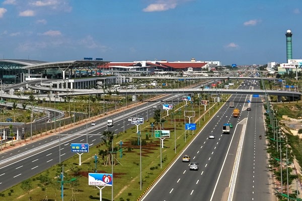 Đề nghị xây cầu vượt đi bộ trước Cảng Hàng không quốc tế Nội Bài Ảnh minh họa, nguồn internet