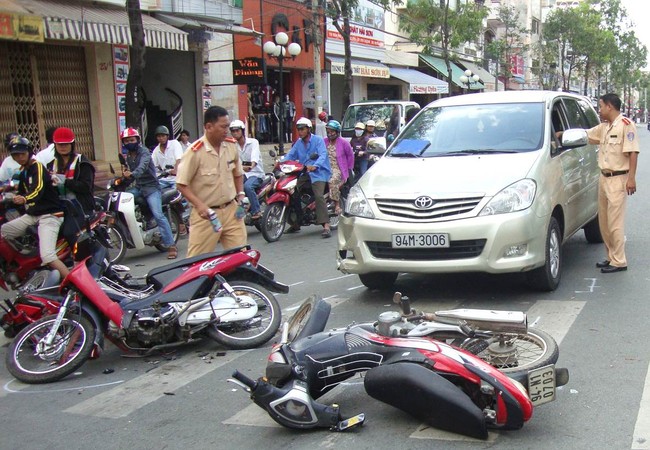 Giảm 5% tốc độ có thể giảm 30% vụ tai nạn chết người Vi phạm tốc độ là một trong những nguyên nhân chính gây tai nạn giao thông tại Việt Nam.