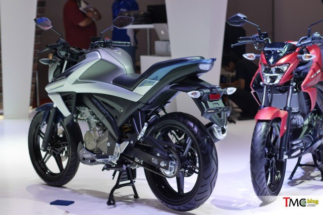 Yamaha V-Ixion 2017 ra mắt đối đầu Honda CB150 Bộ đôi Yamaha V-Ixion 2017 thế hệ mới vừa ra mắt