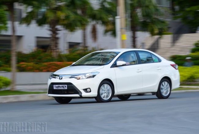 Xe bán chạy Toyota Vios cũng phải giảm giá để kéo khách Toyota Vios vẫn phải giảm giá.