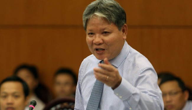 Nguyên Bộ trưởng Hà Hùng Cường cam kết tuần tới trả lại nhà công vụ Nguyên Bộ Trưởng Bộ Tư pháp Hà Hùng Cường.