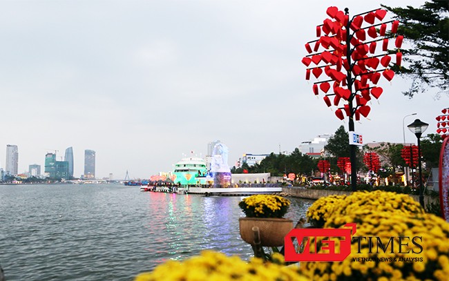 Đà Nẵng phát triển cây xanh đô thị đón APEC 2017 Ngày 31/10, Chủ tịch UBND TP vừa ký ban hành văn bản giao Sở Xây dựng chủ trì, phối hợp với UBND các quận huyện tăng cường phát triển cây xanh đô thị để chuẩn bị cho APEC 2017.