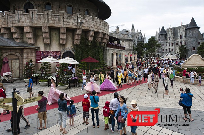 Bà Nà Hills nhận giải Tin và Dùng Việt Nam 2016 Bà Nà Hills nhận danh hiệu Tin và Dùng Việt Nam 2016