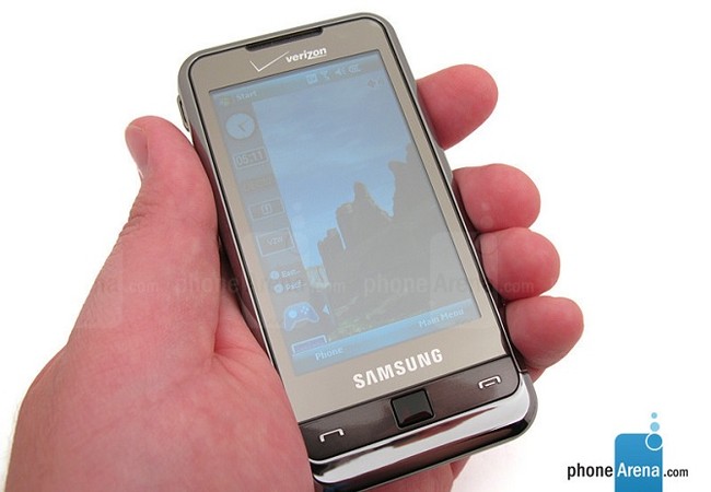 Samsung Omnia, chiếc điện thoại từng được so sánh với iPhone đời đầu Samsung Omnia, chiếc điện thoại từng được so sánh với iPhone đời đầu