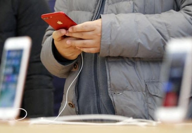 iPhone 2017 có thể sạc pin qua WiFi? Apple được cho là đang đăng ký bản quyền sạc pin cho iPhone qua WiFi