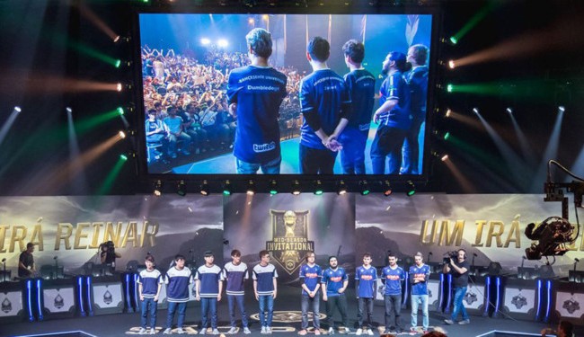 MSI 2017: Thua 0-3 trước FW, SUP gặp GAM để tranh xuất cuối cùng MSI 2017: Thua 0-3 trước FW, SUP gặp GAM để tranh xuất cuối cùng
