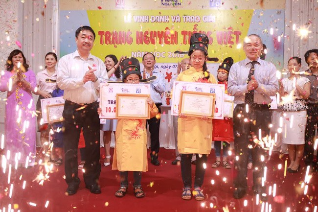 Hơn 150 học sinh được vinh danh “Trạng Nguyên Tiếng Việt” Trạng Nguyên Tiếng Việt" nhỏ tuổi toàn quốc năm học 2016-2017.