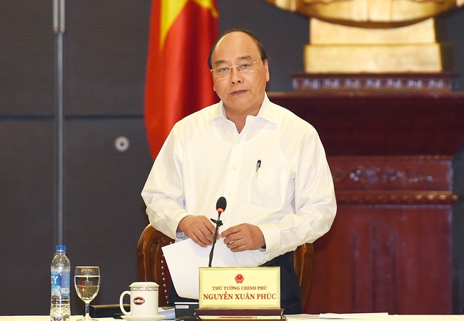 Cần chính sách tín dụng rõ ràng cho phát triển nông nghiệp nông thôn Thủ tướng Nguyễn Xuân Phúc làm việc với lãnh đạo các bộ, ngành xử lý các kiến nghị của doanh nghiệp.