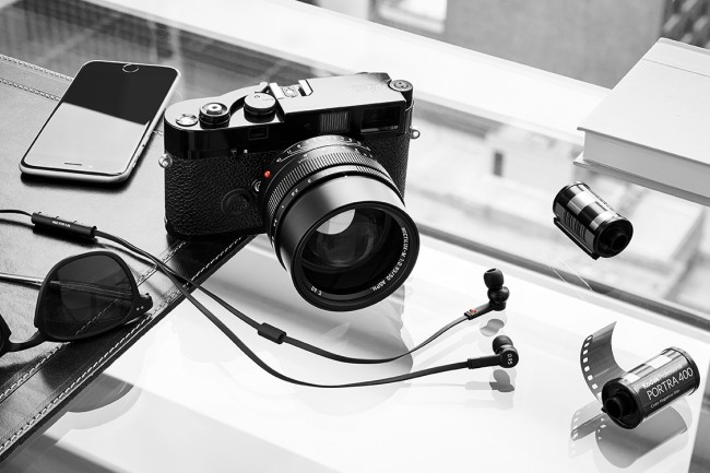 Leica lấn sân sang mảng tai nghe bằng cách kết hợp cùng Master & Dynamic Leica lấn sân sang mảng tai nghe bằng cách kết hợp cùng Master & Dynamic