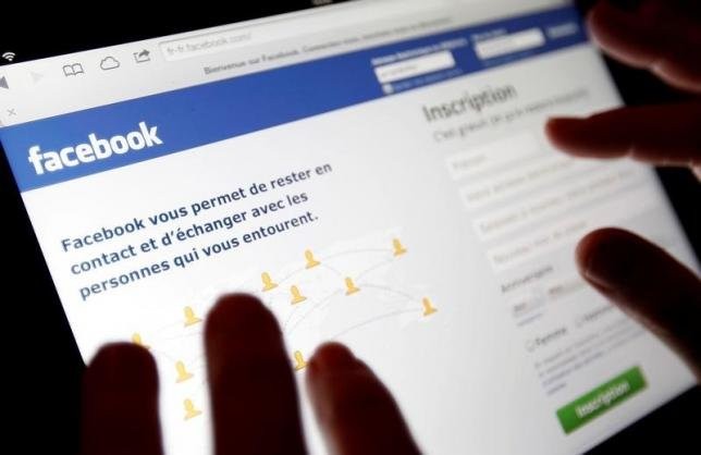 Facebook bị phạt 122 triệu USD vì nói dối về WhatsApp Facebook bị phạt 122 triệu USD vì nói dối về WhatsApp