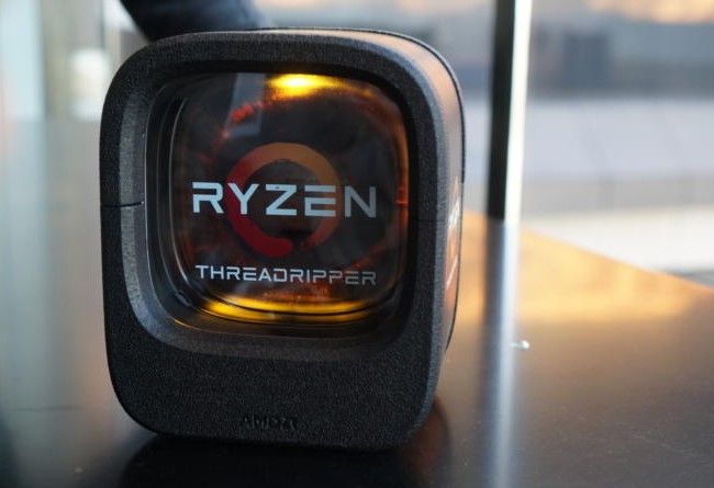 Rò rỉ thông tin chip AMD Ryzen chưa từng được công bố Nguồn tin từ website các nhà sản xuất cho thấy có một chip Threadripper chưa từng được AMD công bố từ trước tới nay.