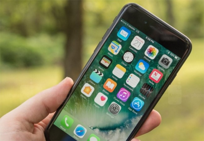 Apple đặt mục tiêu bán được 230 triệu chiếc iPhone mới iPhone 8 sẽ là con bài chủ lực đem lại doanh thu khổng lồ cho Apple