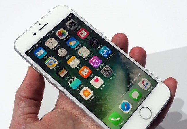 “Táo thế hệ mới”: Chống nước, camera kép, giá 649 USD Apple ra mắt iPhone 7 và 7 Plus với nhiều tính năng mới.