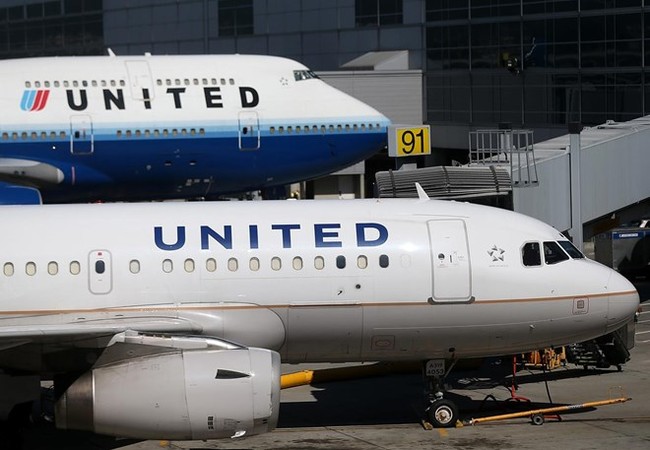 United Airlines của Mỹ hoãn nhiều chuyến bay vì sự cố máy tính Hàng nghìn hành khách của United Airlines trên toàn thế giới đã bị chậm chuyến.
