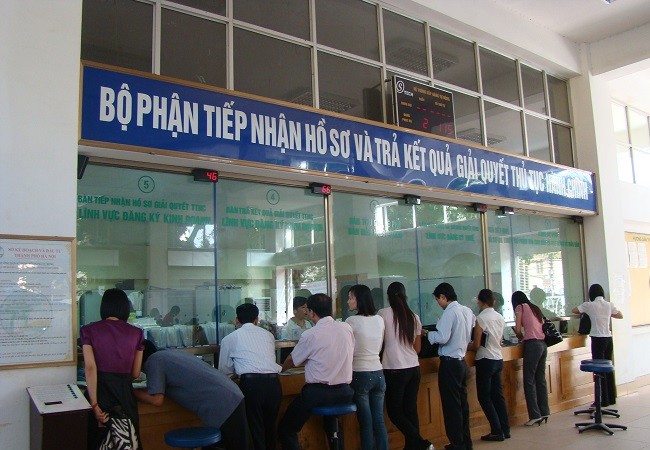 Nhận, trả kết quả giải quyết thủ tục hành chính qua bưu điện Ảnh minh họa. Nguồn: Internert