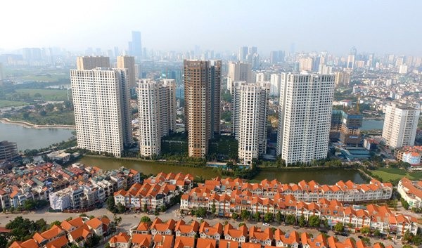 Cuối năm nhiều tiền: Nhà đất dồn nhau tăng giá Thị trường nhà đất cuối năm có nhiều chuyển biến tích cực