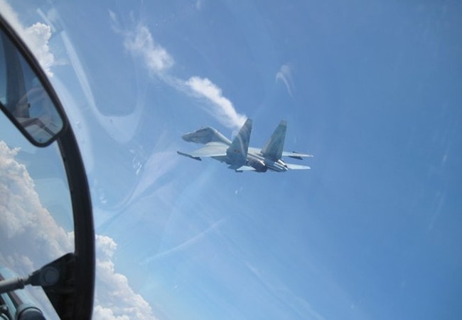 Video: Những hình ảnh cực hiếm, trực tiếp từ buồng lái Su-30MK2 Việt Nam Video: Những hình ảnh cực hiếm, trực tiếp từ buồng lái Su-30MK2 Việt Nam