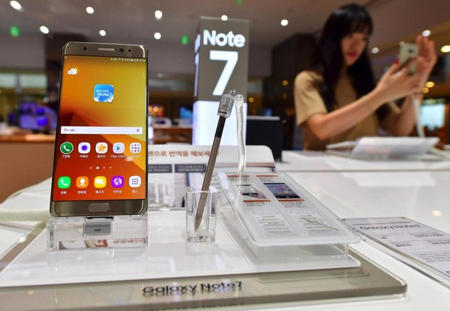 Vietnam Airlines từ chối vận chuyển Samsung Galaxy Note 7 dưới mọi hình thức Vietnam Airlines từ chối vận chuyển Samsung Galaxy Note 7 dưới mọi hình thức.