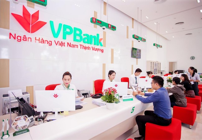 VPBank báo lãi 1.900 tỷ đồng trong quý I/2017 Tính chung 3 tháng đầu năm 2017, VPBank báo lãi hợp nhất trước thuế ở mức hơn 1.900 tỷ đồng, tăng hơn 85% so với cùng kỳ 2016. (Ảnh: VPBank)