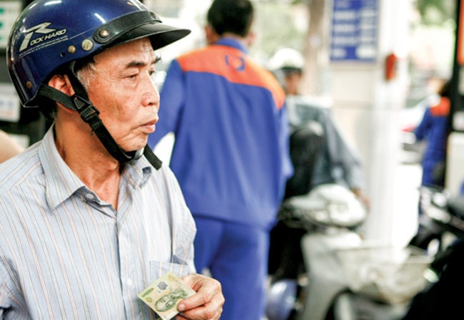 Petrolimex giải trình gì khi lợi nhuận giảm sâu trong Quý II/2017? Petrolimex giải trình gì khi lợi nhuận giảm sâu trong Quý II/2017? (Ảnh: Internet)