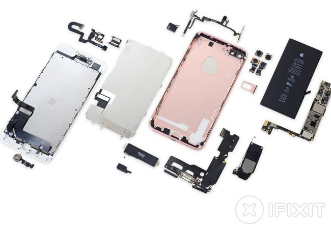 Intel cáo buộc Qualcomm độc quyền, biến Intel thành “nạn nhân khốn khổ” Intel cáo buộc Qualcomm tính mức phí bản quyền thấp hơn cho Apple để Apple độc quyền sử dụng chip của Qualcomm