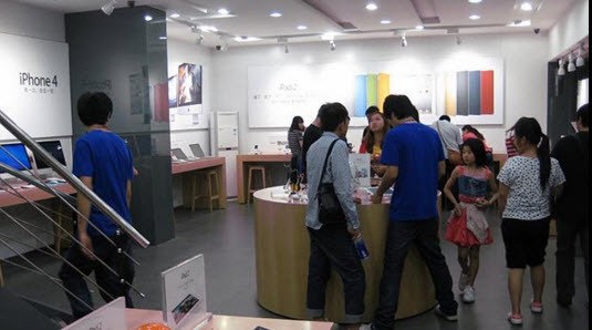 Video: Cửa hàng Apple giả ở Trung Quốc giống thật 100% Video: Cửa hàng Apple giả ở Trung Quốc giống thật 100%