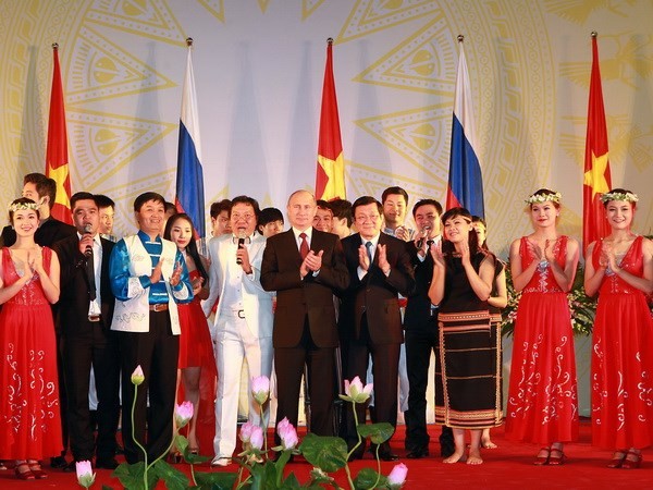 Sắp diễn ra những ngày văn hóa Việt Nam ở Nga Ảnh minh hoạ: Ngày hội văn hóa Việt - Nga 2013.