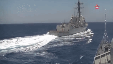 Video: Nga tung bằng chứng tố tàu chiến Mỹ cắt mũi tàu Nga Tàu khu trục USS Gravely của Hải quân Mỹ - Ảnh: Hải quân Mỹ