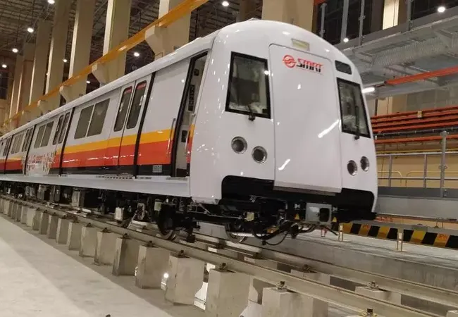 26 tàu cao tốc của Trung Quốc bị Singapore trả về vì chất lượng kém Việc thu hồi các đoàn tàu cao tốc có thể sẽ dẫn đến thâm hụt tài chính và ảnh hưởng tới những kế hoạch nâng cao cơ sở hạ tầng của dịch vụ đường sắt tại Singapore.