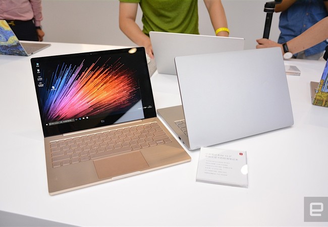 Video: Thót tim xem màn “khám sức khoẻ” Mi Notebook Air Theo kết quả thí nghiệm, máy có thể dễ dàng vượt qua các thử thách về độ bền.