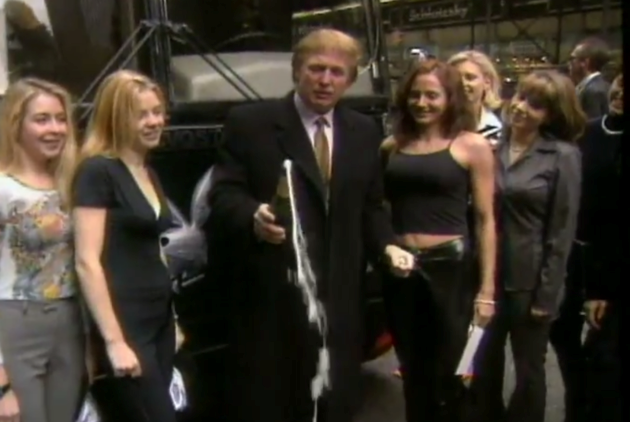 Video: Donald Trump Donald Trump xuất hiện trong đoạn băng video của Playboy (Nguồn: Huffington)