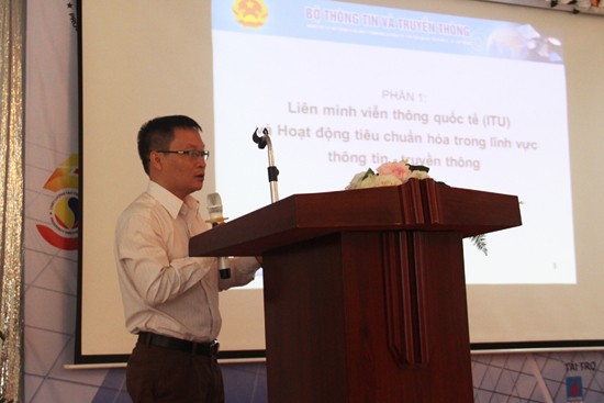 Kỷ niệm Ngày Tiêu chuẩn Thế giới 14/10 Ông Đinh Quang Trung, Phó Vụ trưởng Vụ Khoa học Công nghệ - Bộ TT&TT phát biểu tại Hội thảo