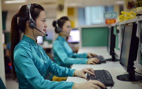 Thị trường di động và những xu hướng mới Viettel đã đầu tư lớn cho 5 trung tâm chăm sóc khách hàng đặt tại Hà Nội, Hải Phòng, Đà Nẵng, Tp.HCM và Thái Nguyên với tổng số hơn 4.000 nhân viên giải đáp, cùng hệ thống trả lời tự động IVR, đủ khả năng đáp ứng hơn 5 triệu cuộc gọi/ngày.