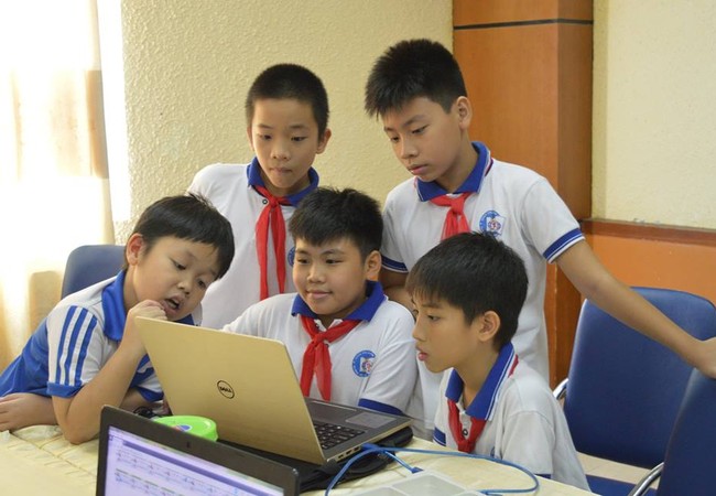Học sinh Hà Nội thi tài lập trình sáng tạo về “Giao thông công cộng” Cuộc thi WeCode nhằm thúc đẩy niềm đam mê lập trình của học sinh, giúp các em nâng cao khả năng lập trình và xây dựng những kỹ năng khác về phân tích, giải quyết vấn đề (Ảnh minh họa)