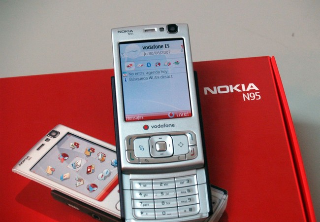 5 mẫu điện thoại “cổ lỗ sĩ” nên được hồi sinh Nokia N95