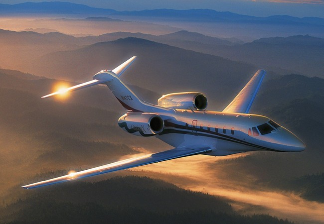 Cessna Citation X – Máy bay chở khách nhanh nhất thế giới Cessna Citation X do công ty hàng không Cessna Aircraft sản xuất.