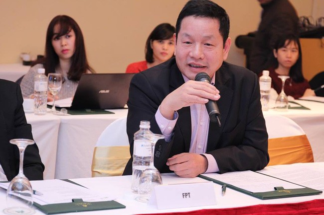 Chủ tịch FPT Trương Gia Bình chia sẻ về CMCN 4.0 và cơ hội cho doanh nghiệp Việt Chủ tịch FPT Trương Gia Bình.