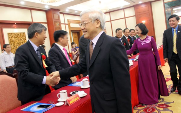 Tổng Bí thư gặp mặt các đại biểu ‘Vinh quang Việt Nam’ Tổng Bí thư Nguyễn Phú Trọng chúc mừng cá nhân, tập thể được tôn vinh trong chương trình "Vinh quang Việt Nam năm 2017". Nguồn ảnh: VOV