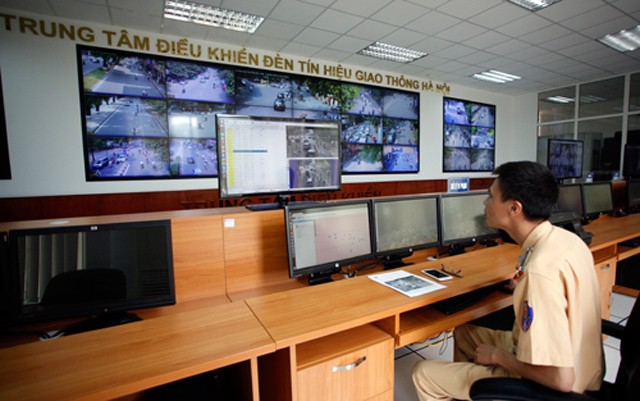 Hà Nội sắp triển khai hệ thống giám sát và thu thập thông tin giao thông Hệ thống quản lý vận tải hành khách công cộng bằng xe buýt dự kiến xong trong tháng 10 tới.