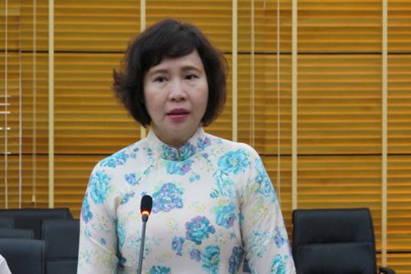 Bộ Công thương lên tiếng về việc bà Hồ Thị Kim Thoa bất ngờ xin nghỉ việc Thứ trưởng Hồ Thị Kim Thoa trong một phiên họp tại TP.HCM.