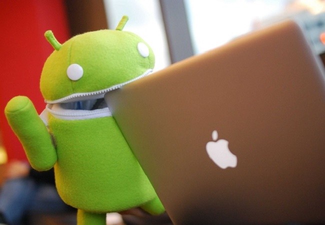 Apple nên “dè chừng” với Google! Apple đang tỏ ra yếu thế so với Google trong lĩnh vực thiết bị nhà thông minh