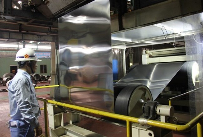 Việt Nam khởi kiện Indonesia ra WTO Indonesia đã áp thuế tự vệ thương mại với tôn lạnh từ tháng 7-2014
