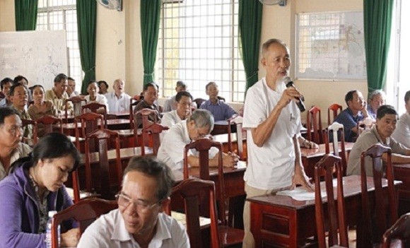 Vì sao Hội đồng nhân dân hoạt động kém hiệu quả, nặng về hình thức? Vì sao Hội đồng nhân dân hoạt động kém hiệu quả, nặng về hình thức?