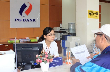 Bán tháo 12.000 tỷ đồng vốn ngân hàng, BĐS? Bán tháo 12.000 tỷ đồng vốn ngân hàng, BĐS?