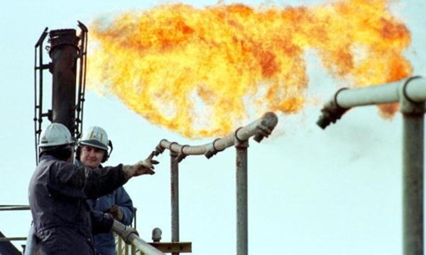Nga không thể lùi trong cuộc chiến giá dầu với OPEC Nga không thể lùi trong cuộc chiến giá dầu với OPEC