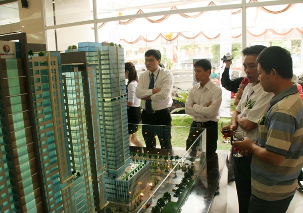 Chùn chân kinh doanh bất động sản sau ngày 1/7/2015? Chùn chân kinh doanh bất động sản sau ngày 1/7/2015?