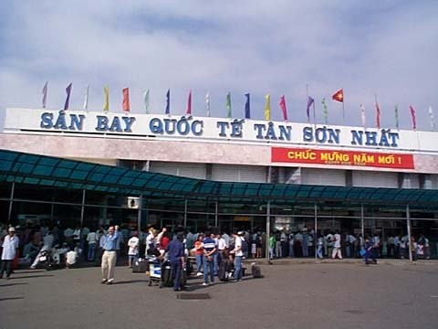 Nhiễu tín hiệu điều hành bay tại TSN là từ bên trong Sân bay Tân Sơn Nhất.
